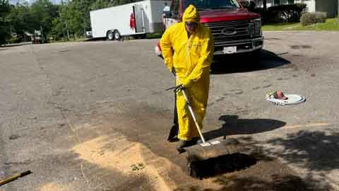 Semi truck hazmat spill cleanup Mississippi Gulf Coast
