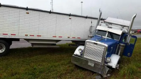 Heavy Truck Recovery Gulf Coast MS