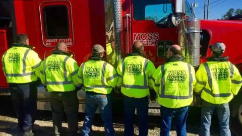 Moss Towing and Road Service tow truck, Bay St Louis MS